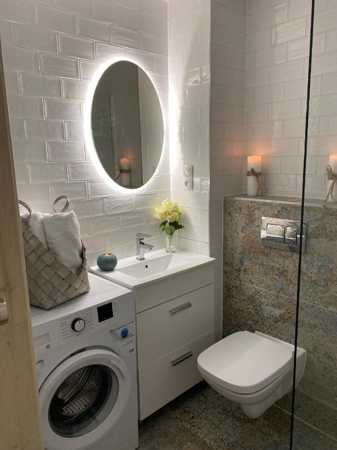 Apartament Studio โควอบเซก ภายนอก รูปภาพ